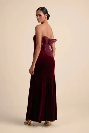 NWOT Lulu's Mesmerizing Elegance Red Velvet Back Bow Maxi Dress Women's Large thumbnail 2