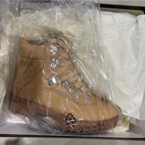 NIB J Crew Lightweight Leather Nordic Boots in Light Caramel thumbnail 2
