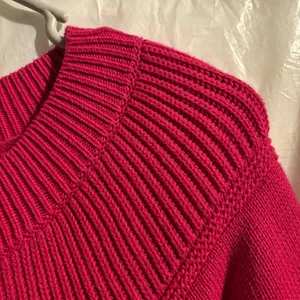 Izod Pink Cardigan Sweater‎ Womens Large Chunky Knit Buttons Valentines Day Date thumbnail 5