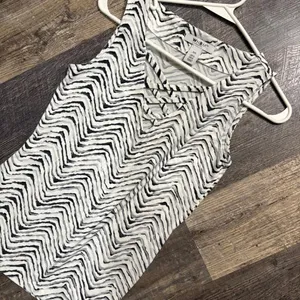 White House Black‎ Market Tank top blouse thumbnail 1