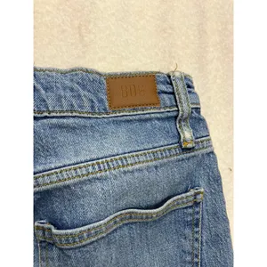 BDG Urban Outfitters High Rise Straight Leg Jeans‎ Medium Wash Blue Size 25 thumbnail 8