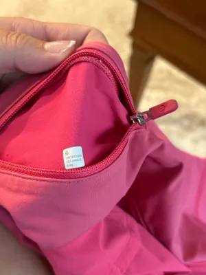 Lululemon Shorts 2.5" Hotty Hot thumbnail 4