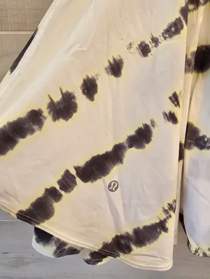 {2} Lululemon Court Crush Tennis Dress Traverse Yellow Multi White thumbnail 9