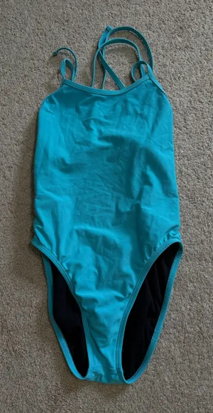 JOLYN Swim thumbnail 1