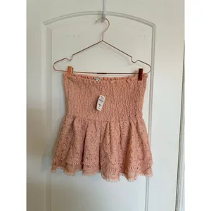 Endless Rose Mini Skirt Women Size M Pink Smocked‎ Lace Ruffle Pom Pom Trim thumbnail 3