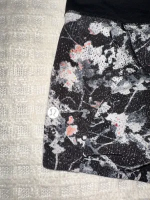 Lululemon Run Times Shorts II Spring 4" Bloom Multi Black 2 thumbnail 6