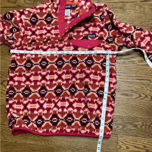 Patagonia Synchilla quarter snap pullover Pink and orange Aztec Print Size Small thumbnail 7