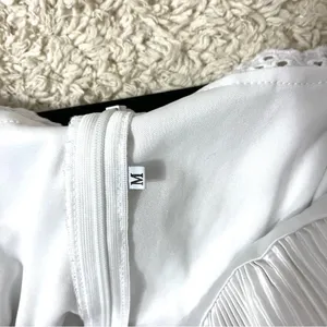 Elegant White Lace Trim Chemise thumbnail 6