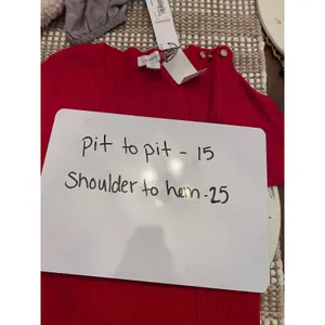 Liz‎ Claiborne Red Ribbed Knit Sweater Sparkle Button Detail Long Sleeve Women M thumbnail 6