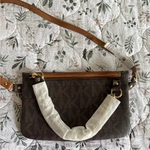 NWT Michael Kors Monogram Logo Belt Bag thumbnail 3