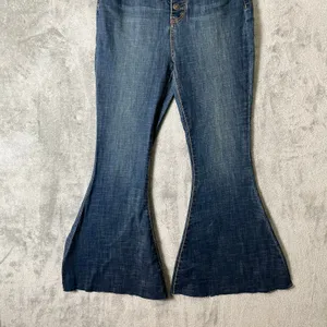 Free People High Rise Button Fly Flare Jeans‎ Boho Wide Leg Raw Hem 28 Rodeo 29” thumbnail 3