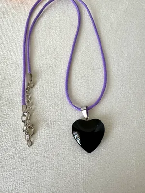 Heart Shaped Necklace Purple thumbnail 2