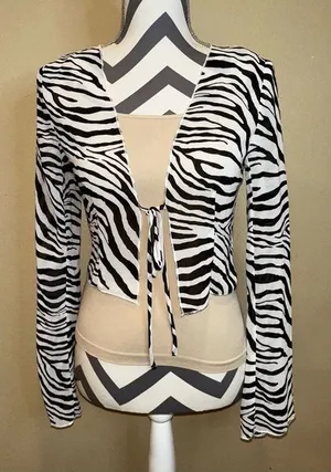 Princess Polly size 4 zebra top thumbnail 1