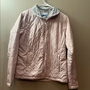 Columbia Women's Light Pink Quilted Puffer Jacket thumbnail 1