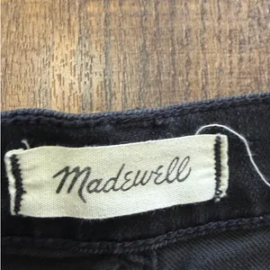 Madewell Slim Wide Leg Crop Jeans In Lunar Wash Women’s Size 28 thumbnail 3