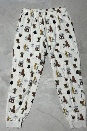 Disney Pajama Bottoms Men's SZ M AOP Star Wars Loungewear Pants Yoda Chewy thumbnail 1