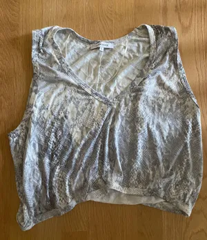 Amazing Lace Top thumbnail 2