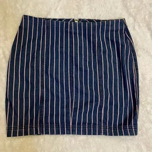 Altar'd State Mini Stretchy Skirt - Pinstripe Fitted Lexie Size Small‎ thumbnail 1