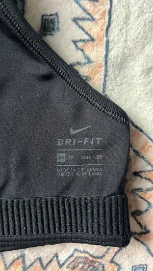 Nike Dri-Fit Sports Bra thumbnail 3