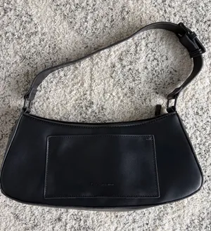 BCBGeneration Classic Black Baguette Shoulder Bag Y2K thumbnail 1