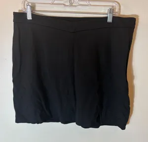 Princess Polly Black Mini Skort with Side Slit Size‎ US 12 thumbnail 1