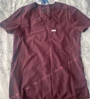 Figs FREEx Catarina one pocket scrub top Dark fig thumbnail 1