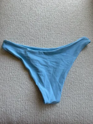 NWOT Zaful Sky Blue Bikini Bottoms thumbnail 2