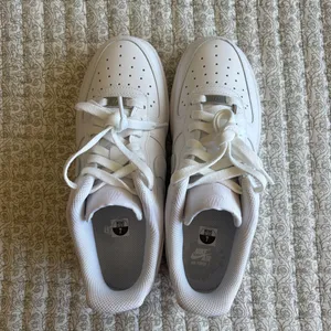 Nike Air Force 1 lows fresh white thumbnail 5