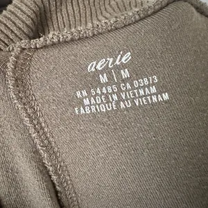 Aerie Women’s Medium Green Sherpa Jogger Pants thumbnail 5