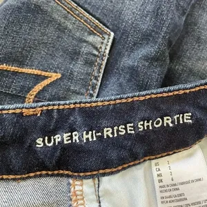 American Eagle Outfitters super hi rise shorts thumbnail 9