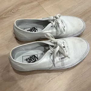 Vans Authentic Sneakers Women’s thumbnail 2