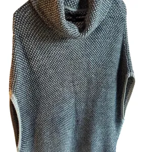 Gap blue and grey sweater vest Size M thumbnail 4