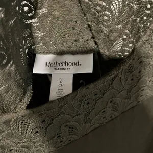 COPY - Women’s Green Motherhood Small Maternity Top thumbnail 4