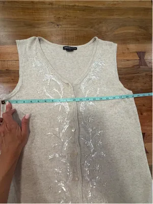 Theo Miles Vintage Beaded Sweater Vest Missy Medium Linen Blend Oatmeal Boho Cre thumbnail 8