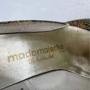 Mademoiselle Heels Gold Size 6.5 thumbnail 9