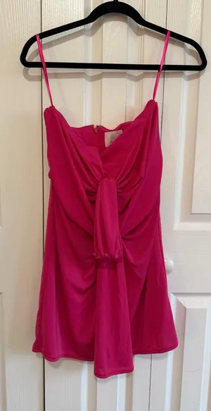 Cinq à Sept Strapless Mini Dress Tie Draped Magenta Size 4 thumbnail 1