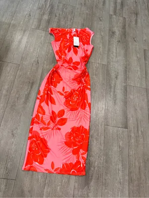 PRETTYGARDEN Red Floral One-Shoulder Maxi Dress thumbnail 4