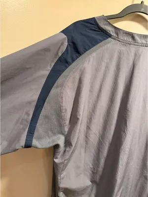 Nike Men's Gray and Navy quarter zip windbreaker Mens size Small thumbnail 4