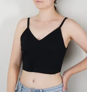 Zara Ribbed Black Crop Top Spaghetti Strap Cami Solid Cropped V-Neck Summer EUC thumbnail 1