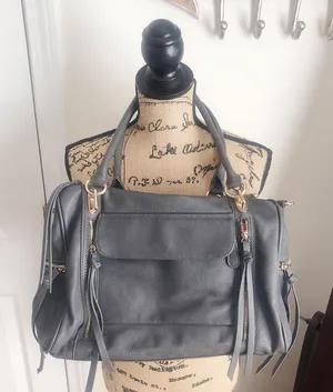 ✨Large Handbag✨ Gray thumbnail 3