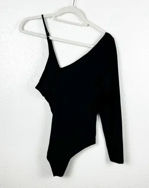 Abercrombie & Fitch Asymmetrical Long Sleeve Seamless Fabric Bodysuit Black Sz M thumbnail 1