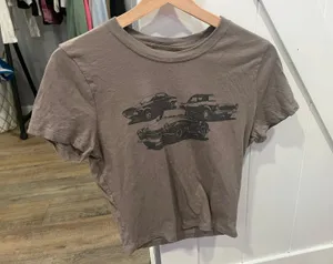 Hollister baby tee thumbnail 2