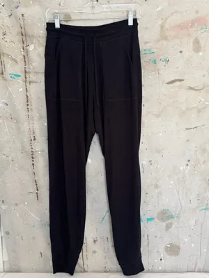Alo Yoga Black Soho Sweatpant thumbnail 3