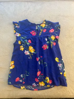Old Navy Top Women’s Medium Sleeveless thumbnail 6