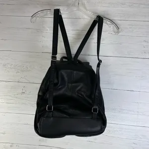 Franklin Covey Black Leather backpack/ Purse medium thumbnail 3