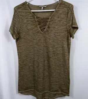 BKE Olive Lace Up V-Neck T-Shirt Size S thumbnail 1