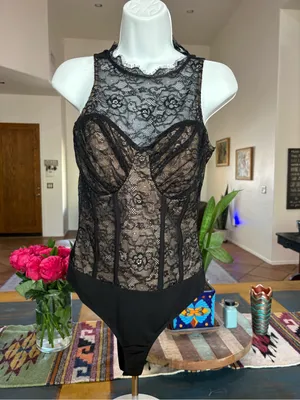 Lulu's Black Lace High-Neck Bodysuit thumbnail 3