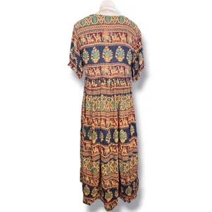 Vintage 90s Rayon Elephant Camel Print Boho Crinkle Maxi Dress Eclectic Artsy thumbnail 4