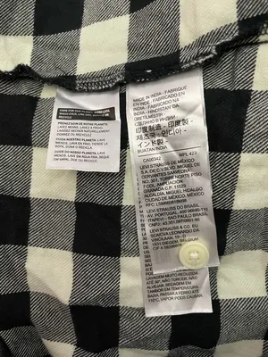 Levi's NWT Trendy Plus Size Flannel Black and White Plaid button down Shirt 4X thumbnail 8