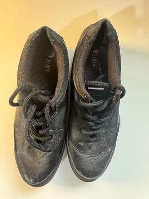 Bloch Women’s Bloch Hammer Black Leather Lace-Up Tap Shoes thumbnail 11